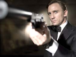 Daniel Craig