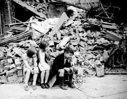 Children in London, 1940